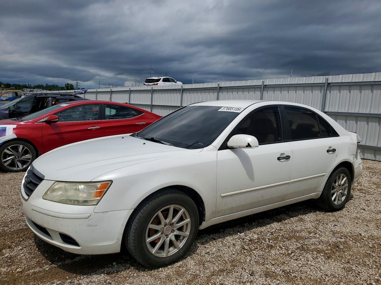 2010 HYUNDAI SONATA