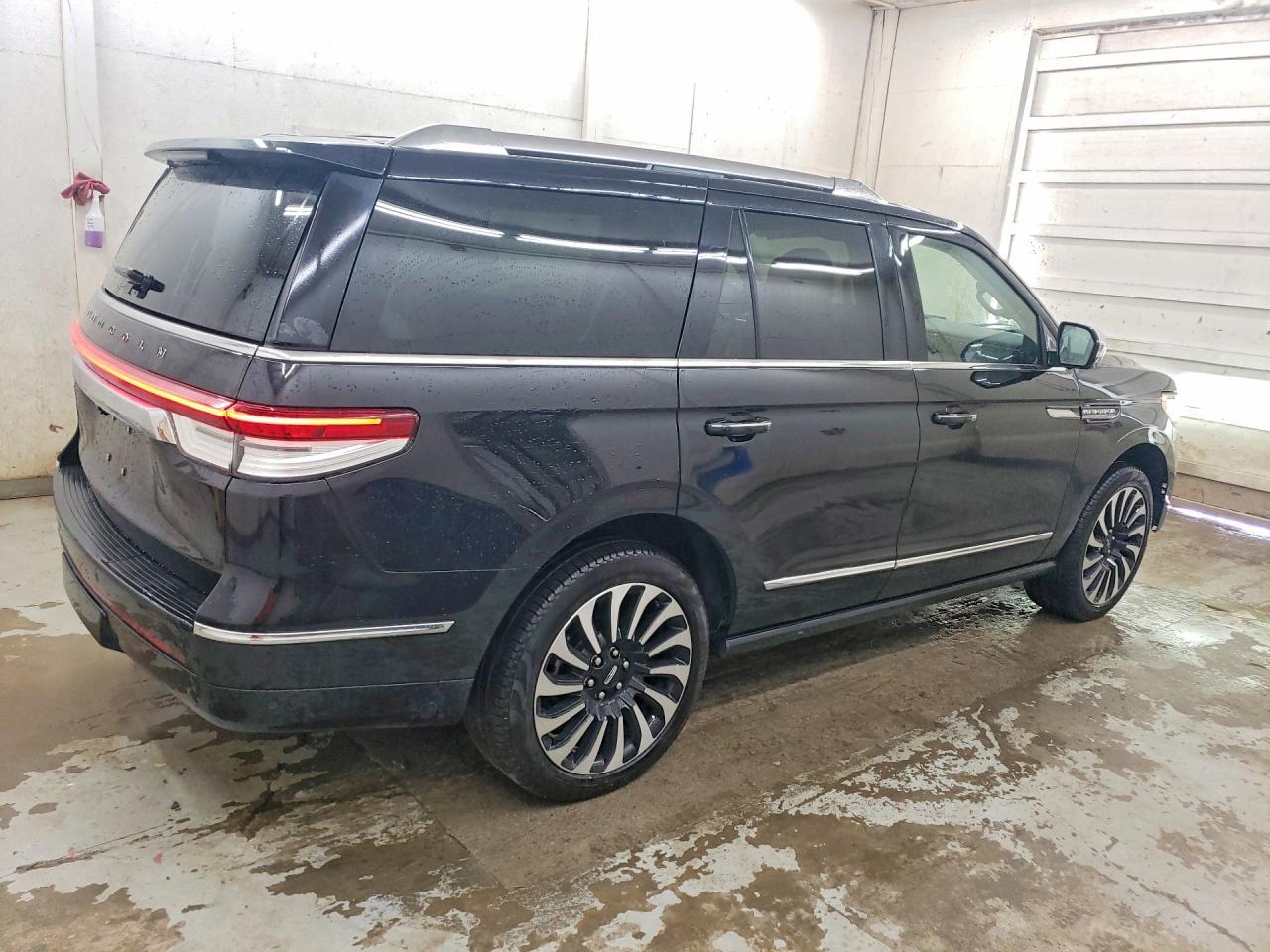 2024 LINCOLN Navigator