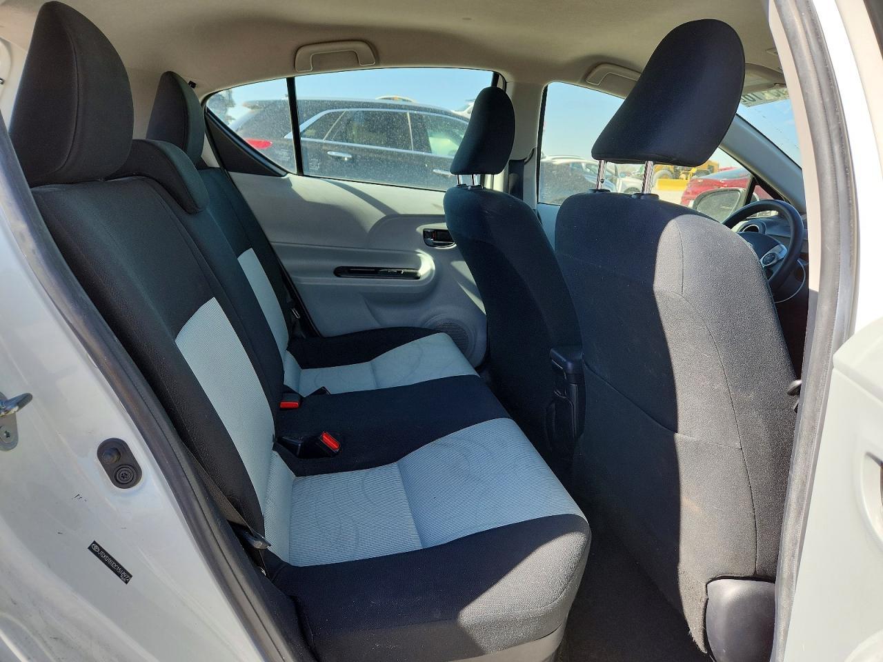 2012 Toyt Prius