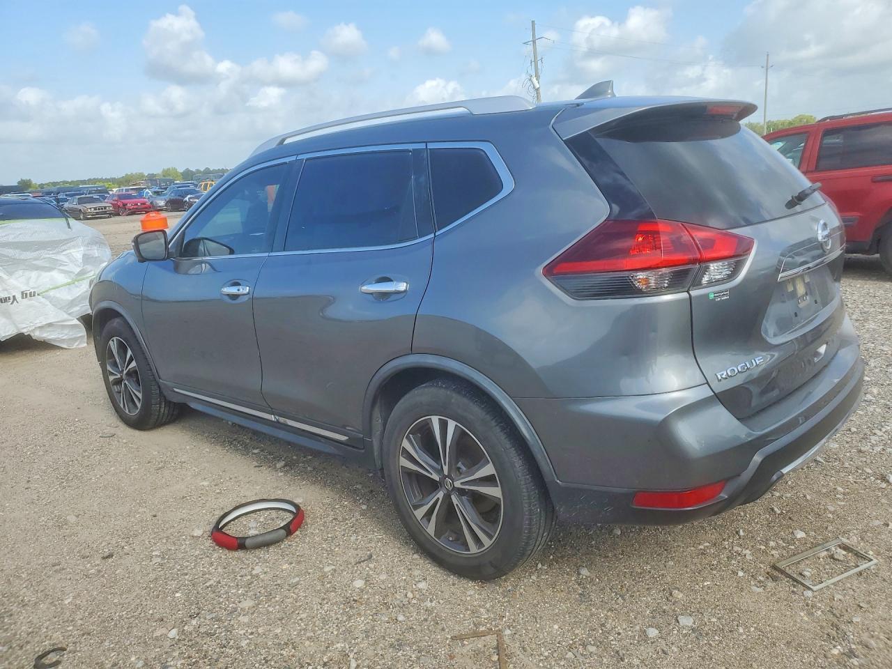 2018 NISSAN ROGUE