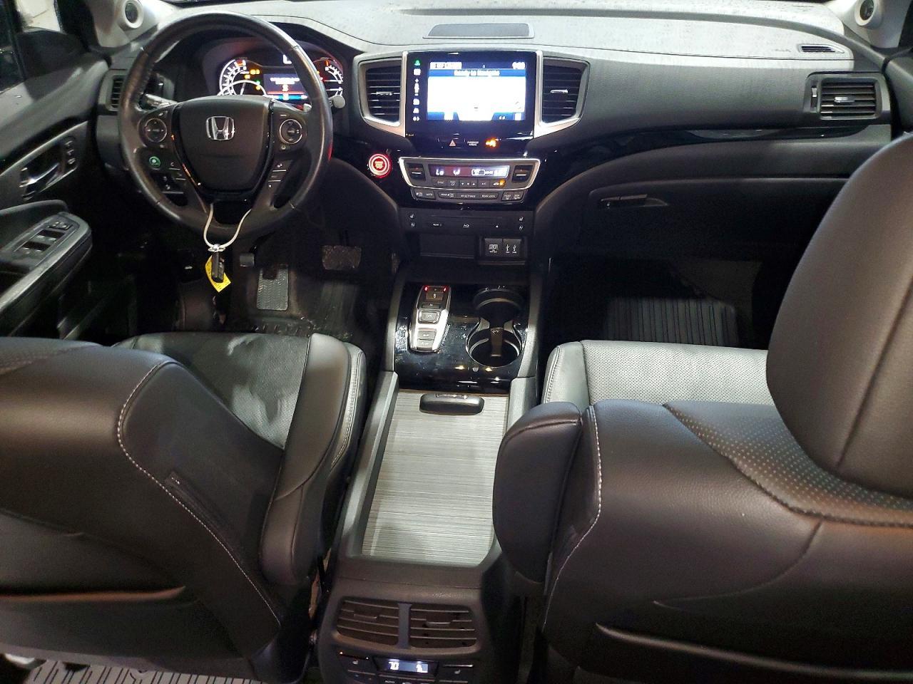 2016 HONDA PILOT
