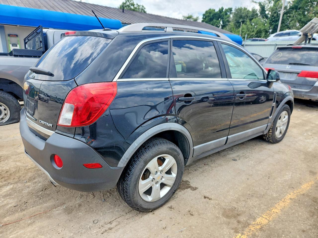 2013 CHEVROLET Captiva