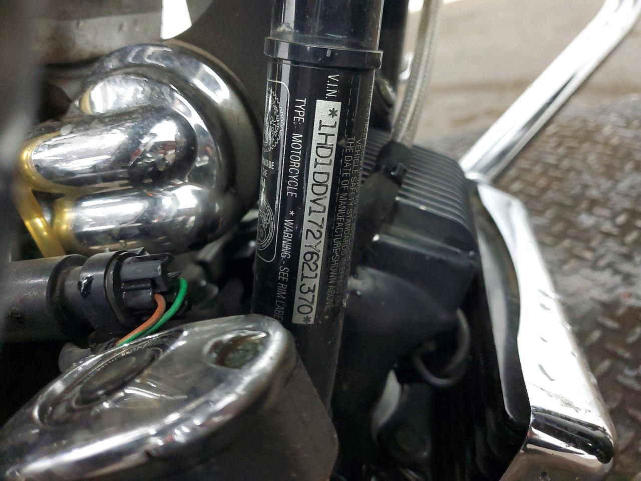 2002 HARLEY-DAVIDSON FLHT