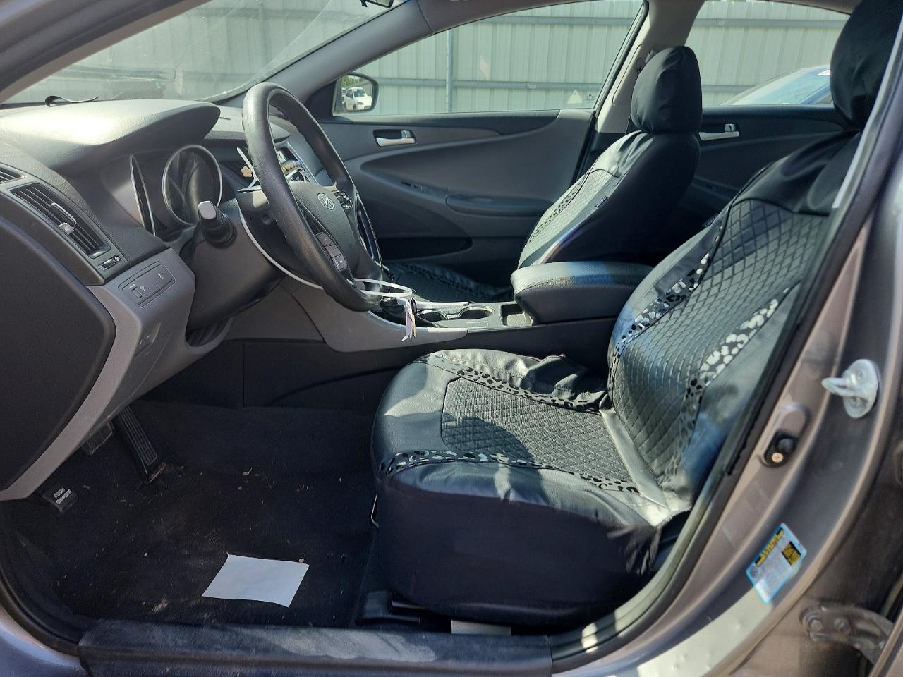 2011 HYUNDAI SONATA
