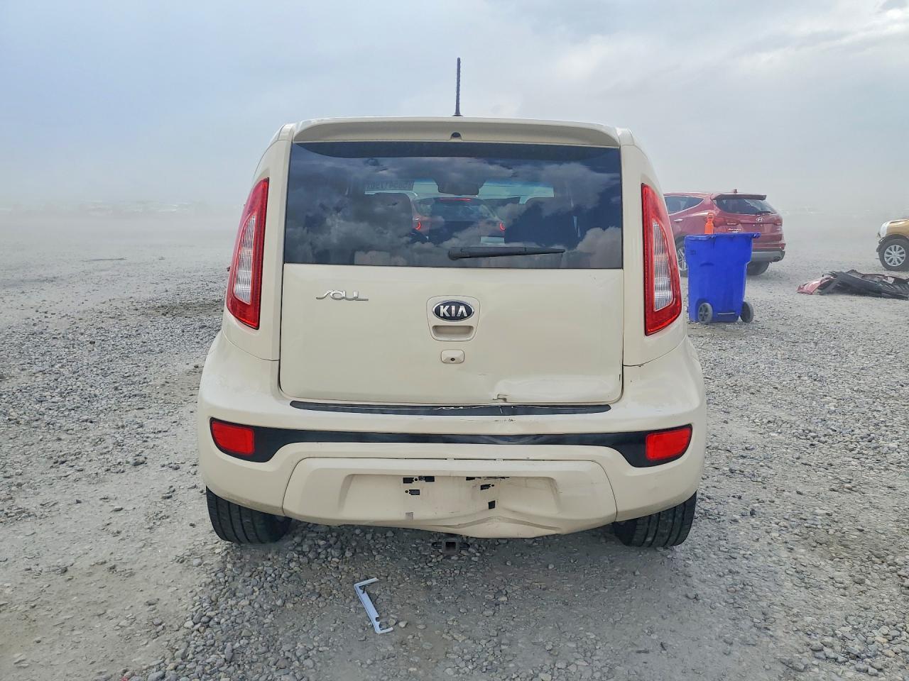 2013 KIA SOUL
