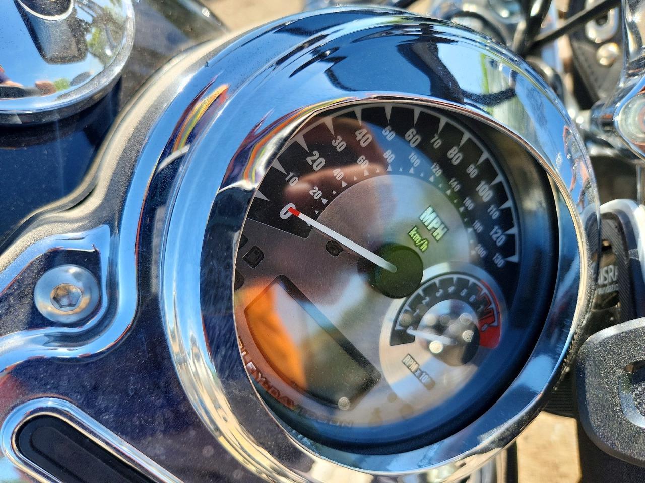 2009 HARLEY-DAVIDSON FXDC