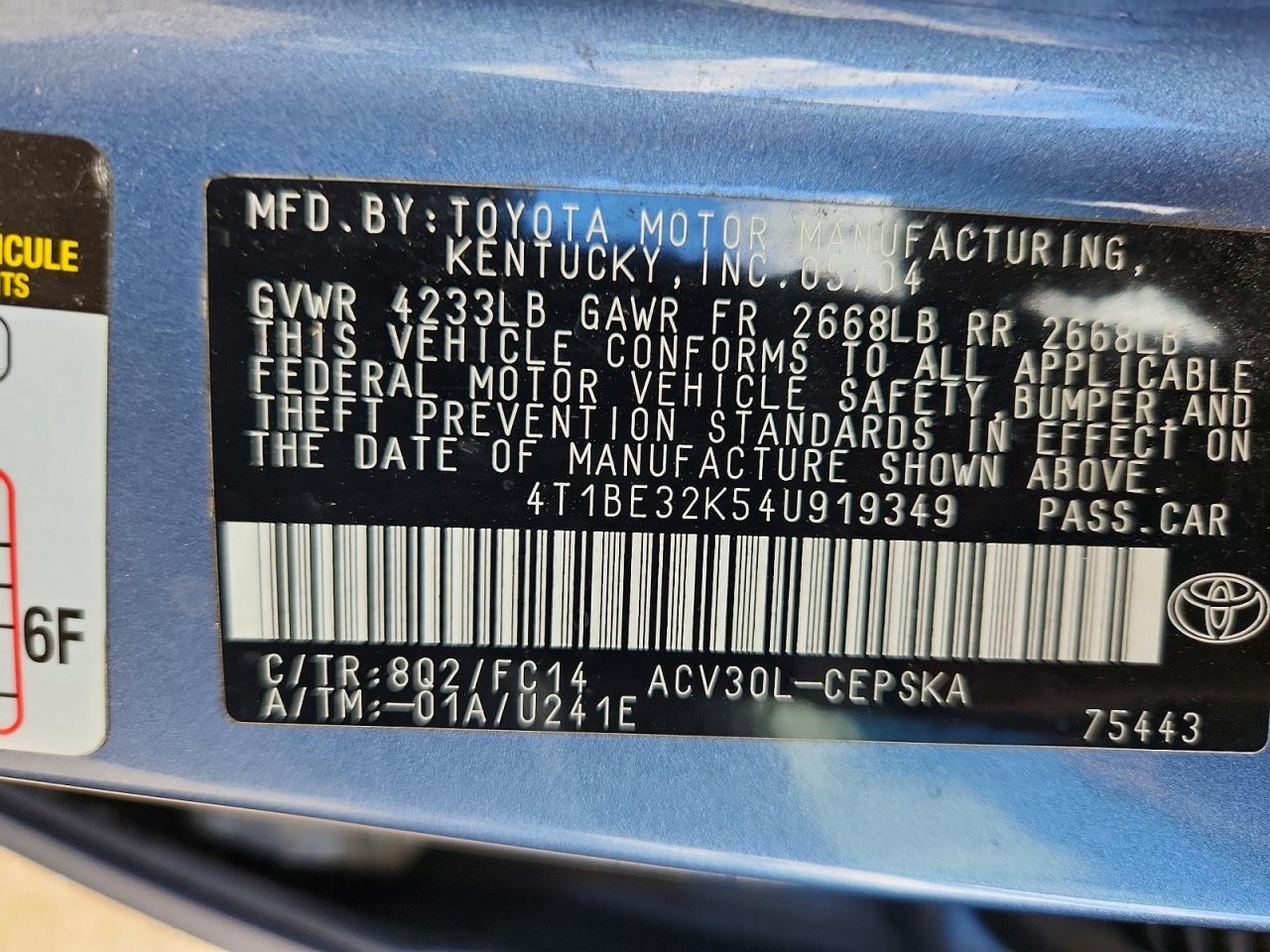 2004 TOYOTA CAMRY