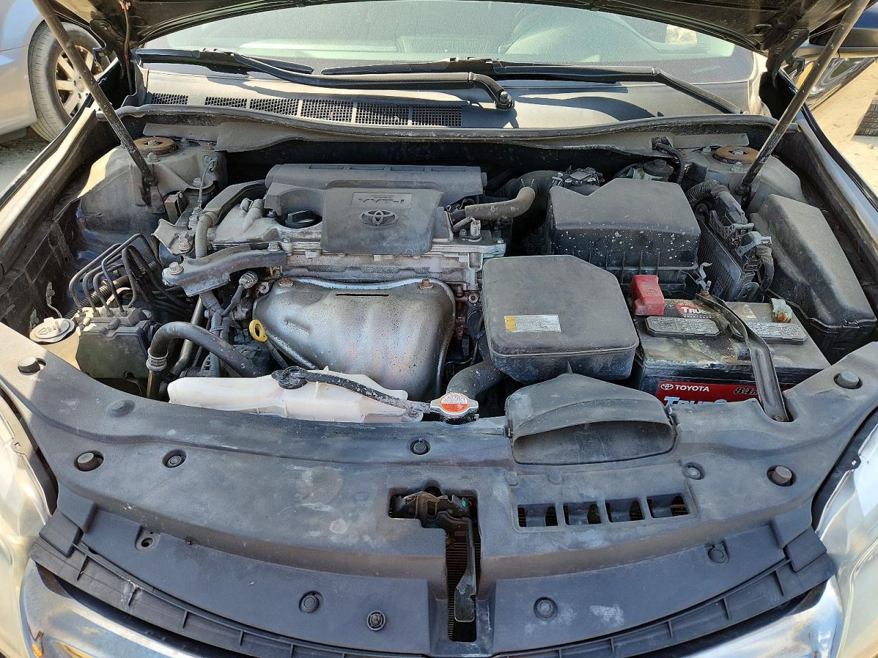 2016 TOYOTA CAMRY