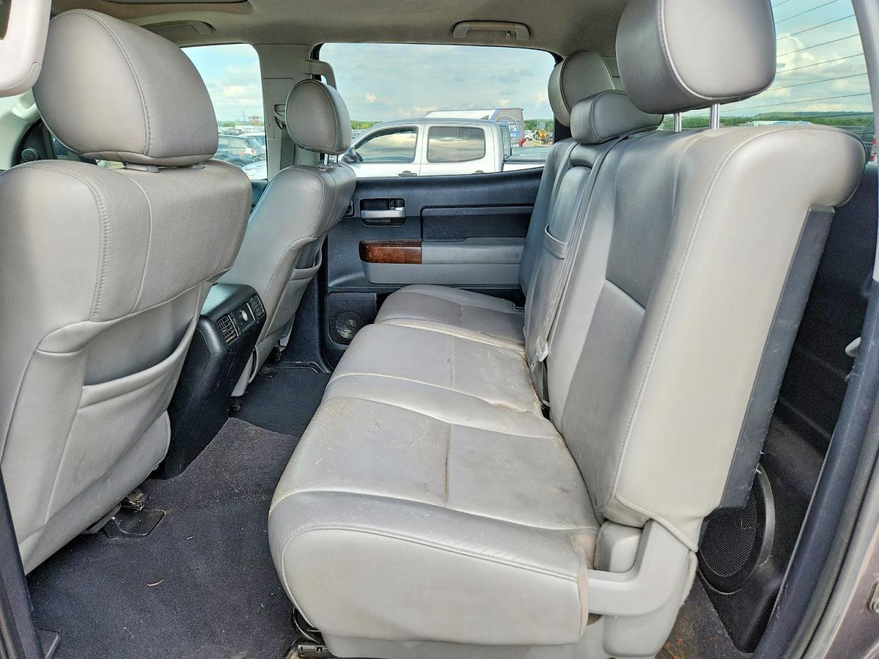 2012 TOYOTA TUNDRA