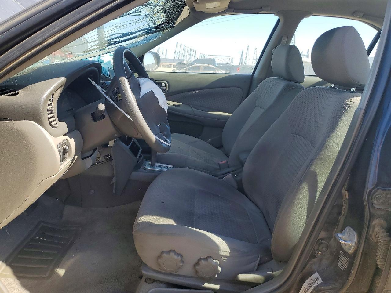 2004 NISSAN SENTRA