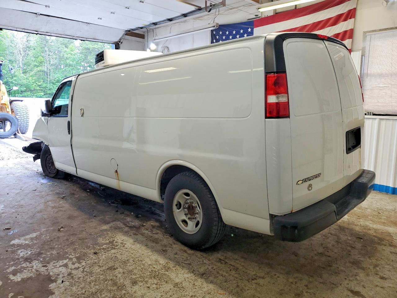 2019 CHEVROLET Express 3500