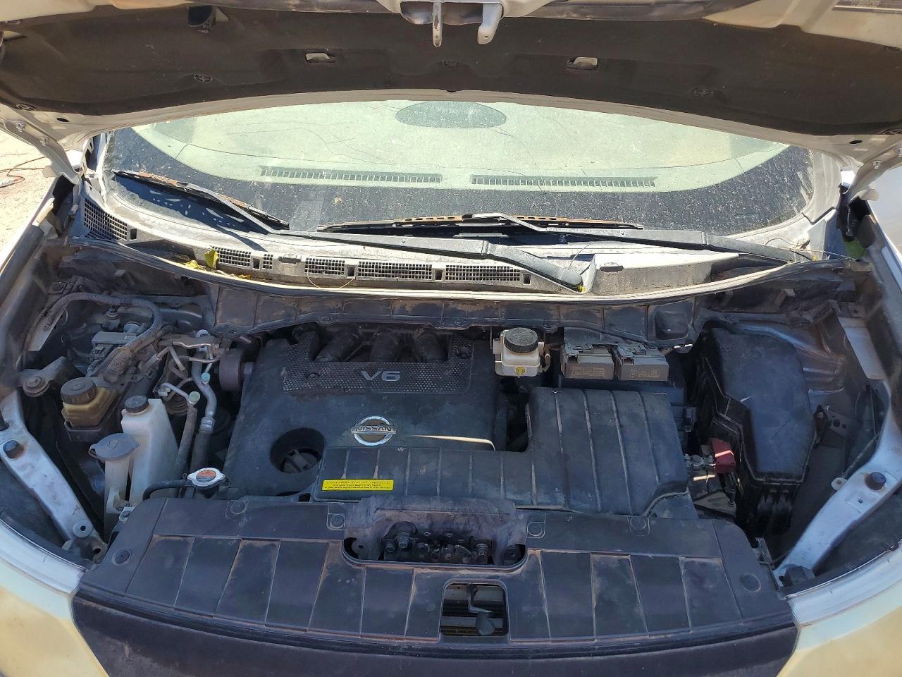 2014 NISSAN Quest