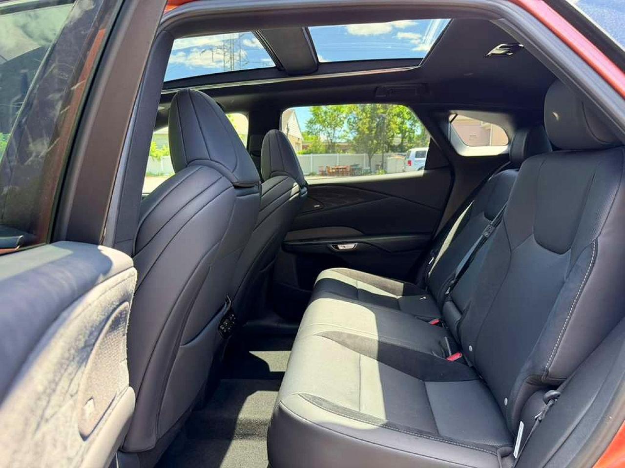 2023 LEXUS RX 500H
