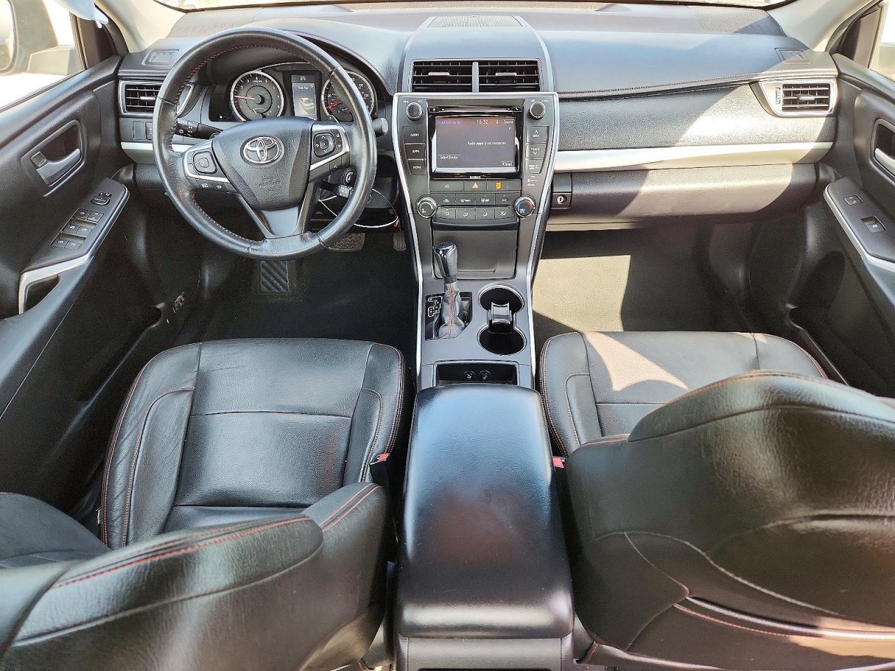 2016 TOYOTA CAMRY