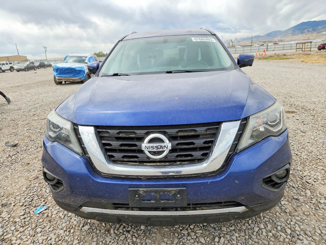 2017 NISSAN PATHFINDER