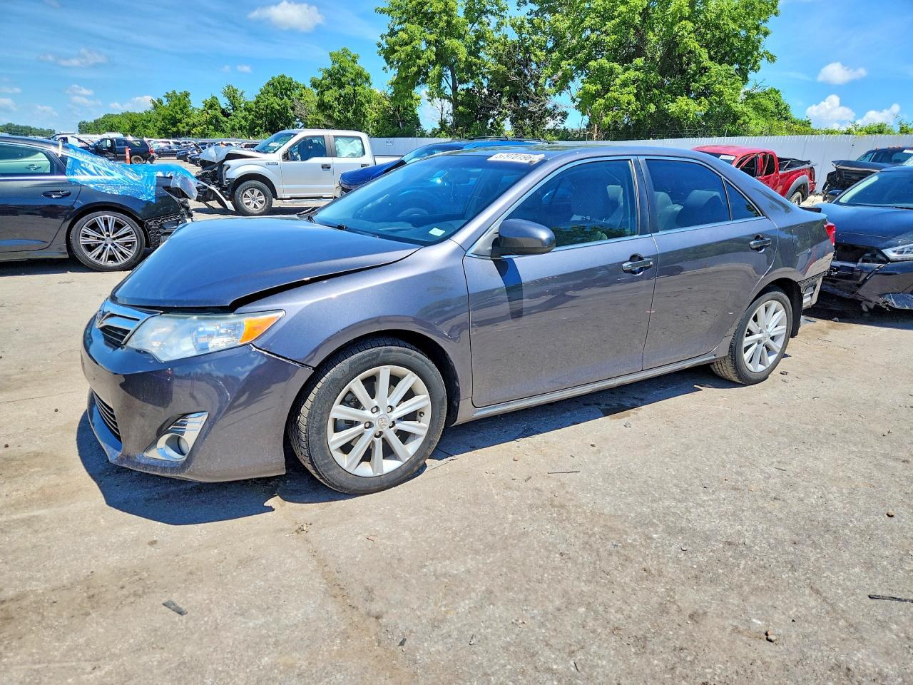 2012 TOYOTA CAMRY
