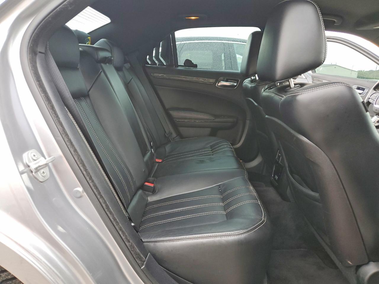 2015 CHRYSLER 300