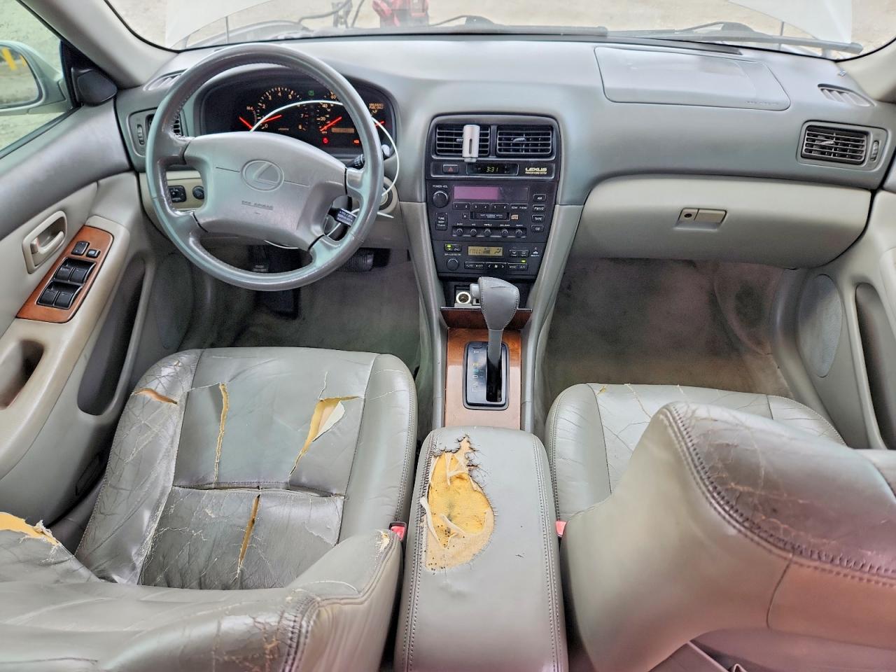 1998 LEXUS Es 300