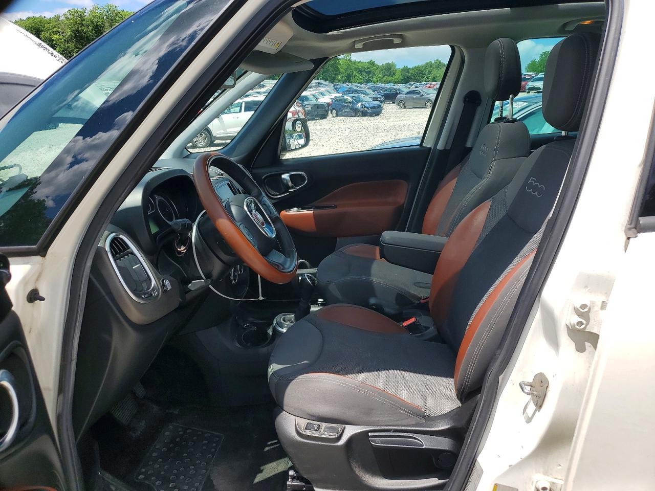 2014 FIAT 500L