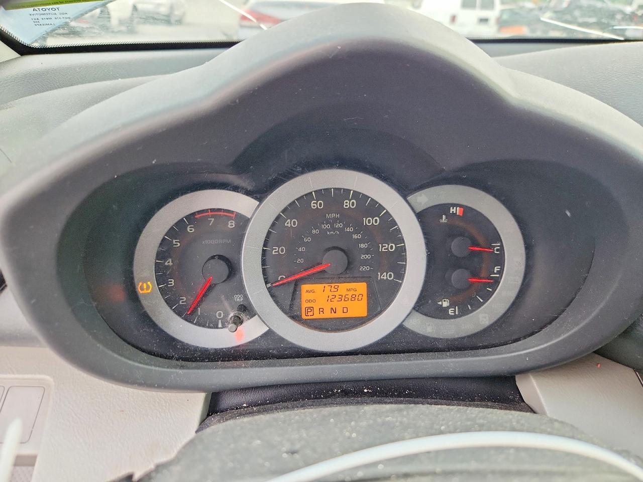 2011 TOYOTA RAV4