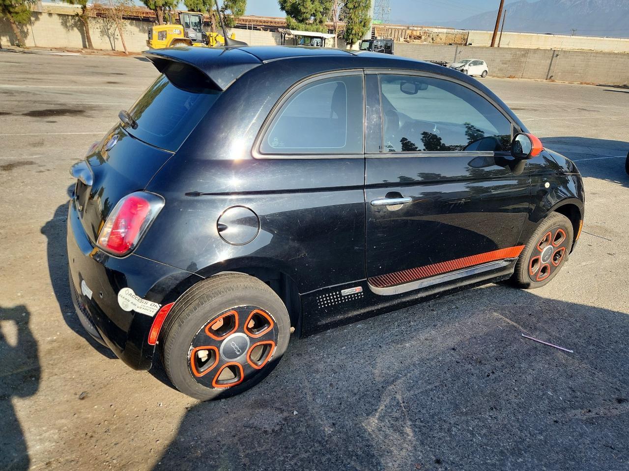 2016 FIAT 500