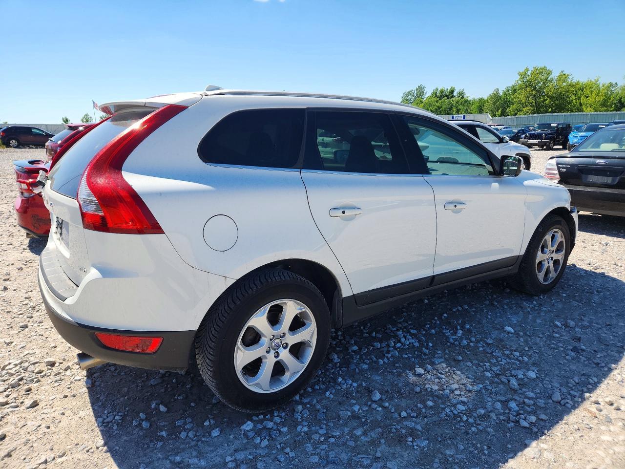 2013 VOLVO XC60