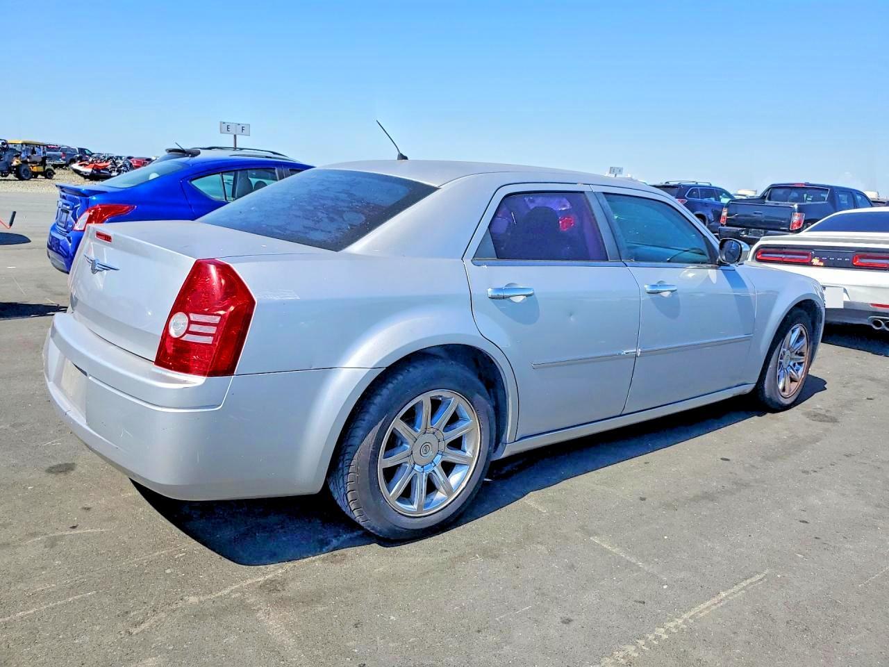 2008 CHRYSLER 300