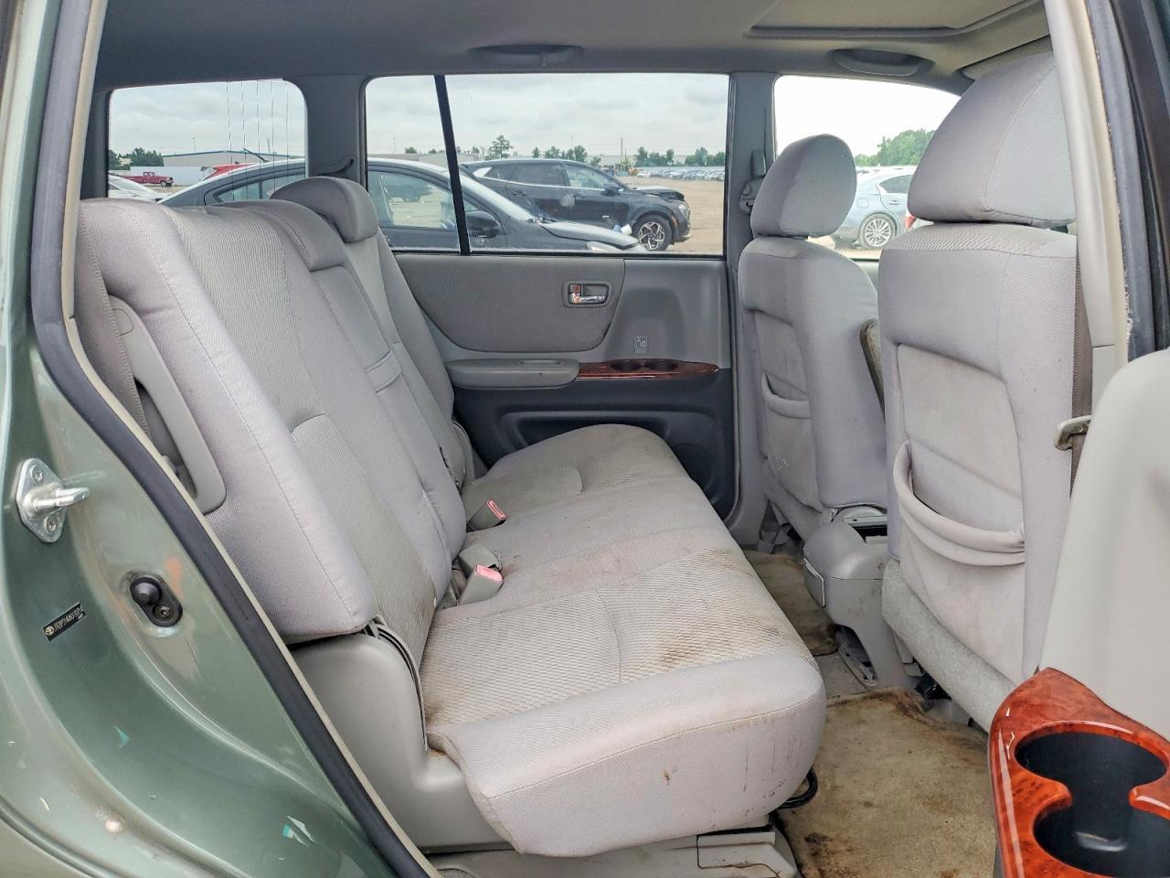2006 TOYOTA HIGHLANDER