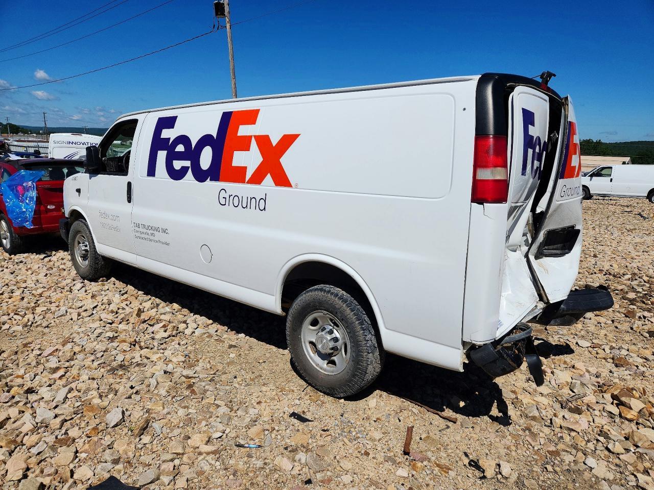 2015 CHEVROLET EXPRESS 2500
