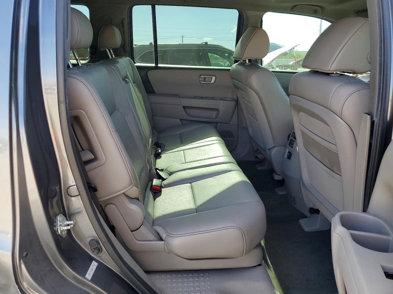 2011 HONDA PILOT