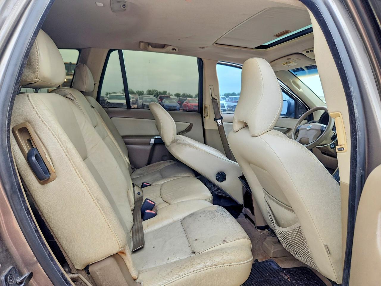 2009 VOLVO XC90