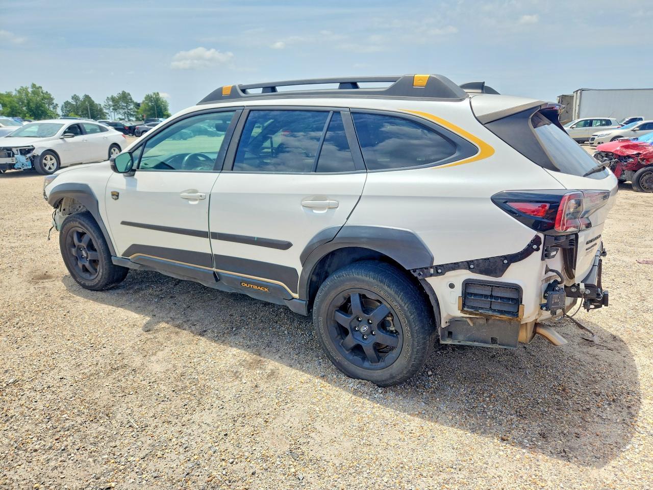 2023 SUBARU Outback