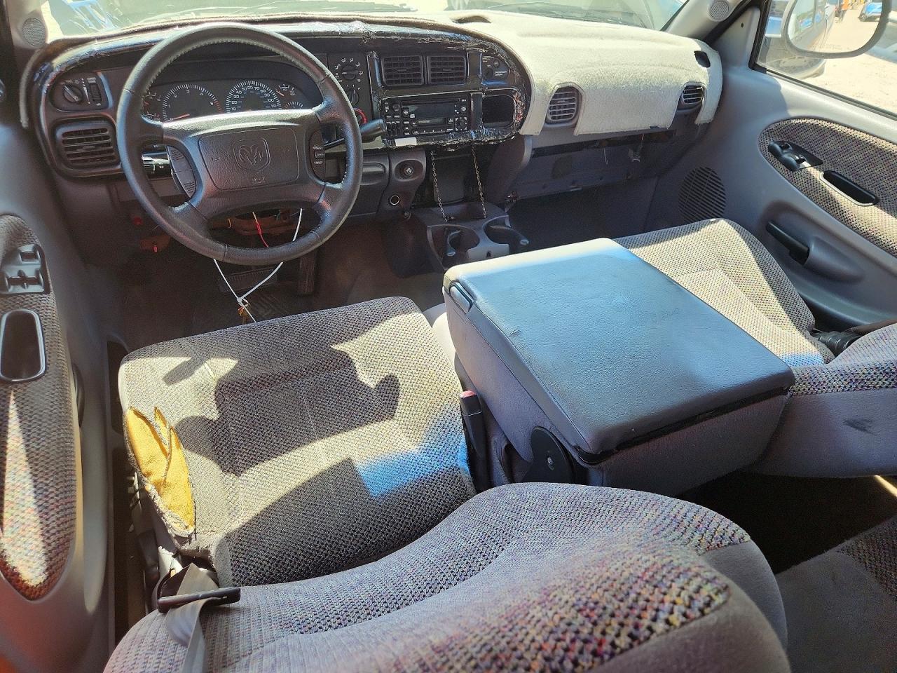 2001 DODGE RAM 1500