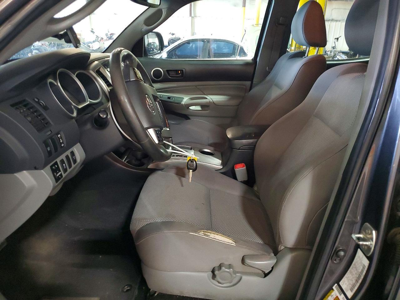 2012 TOYOTA TACOMA