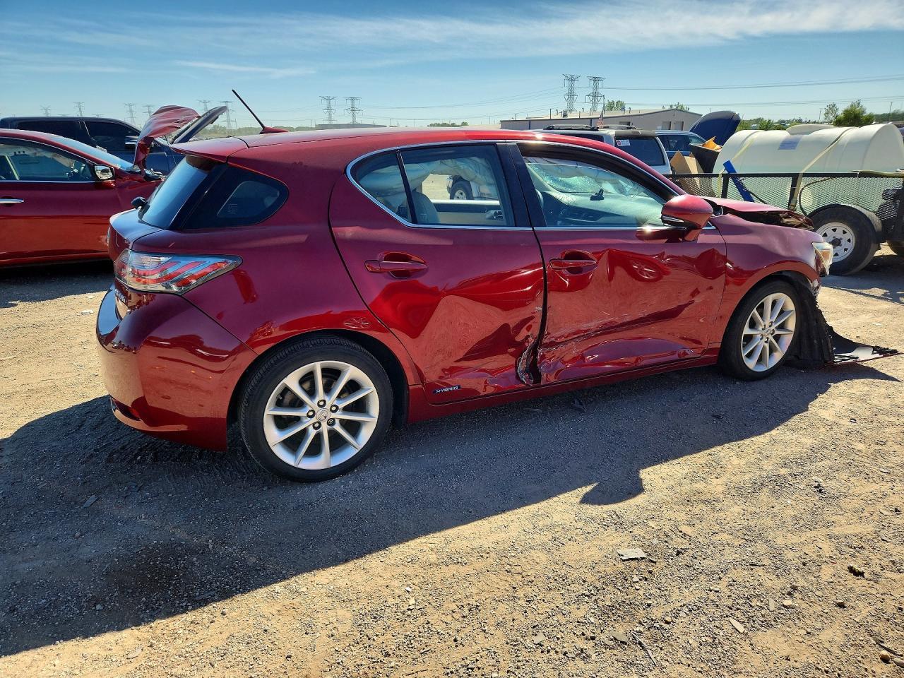 2011 LEXUS CT 200