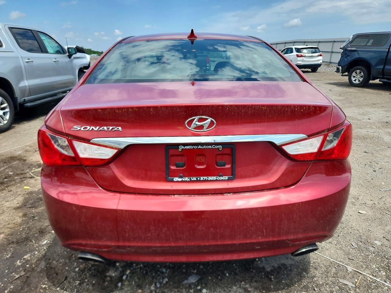 2013 HYUNDAI SONATA