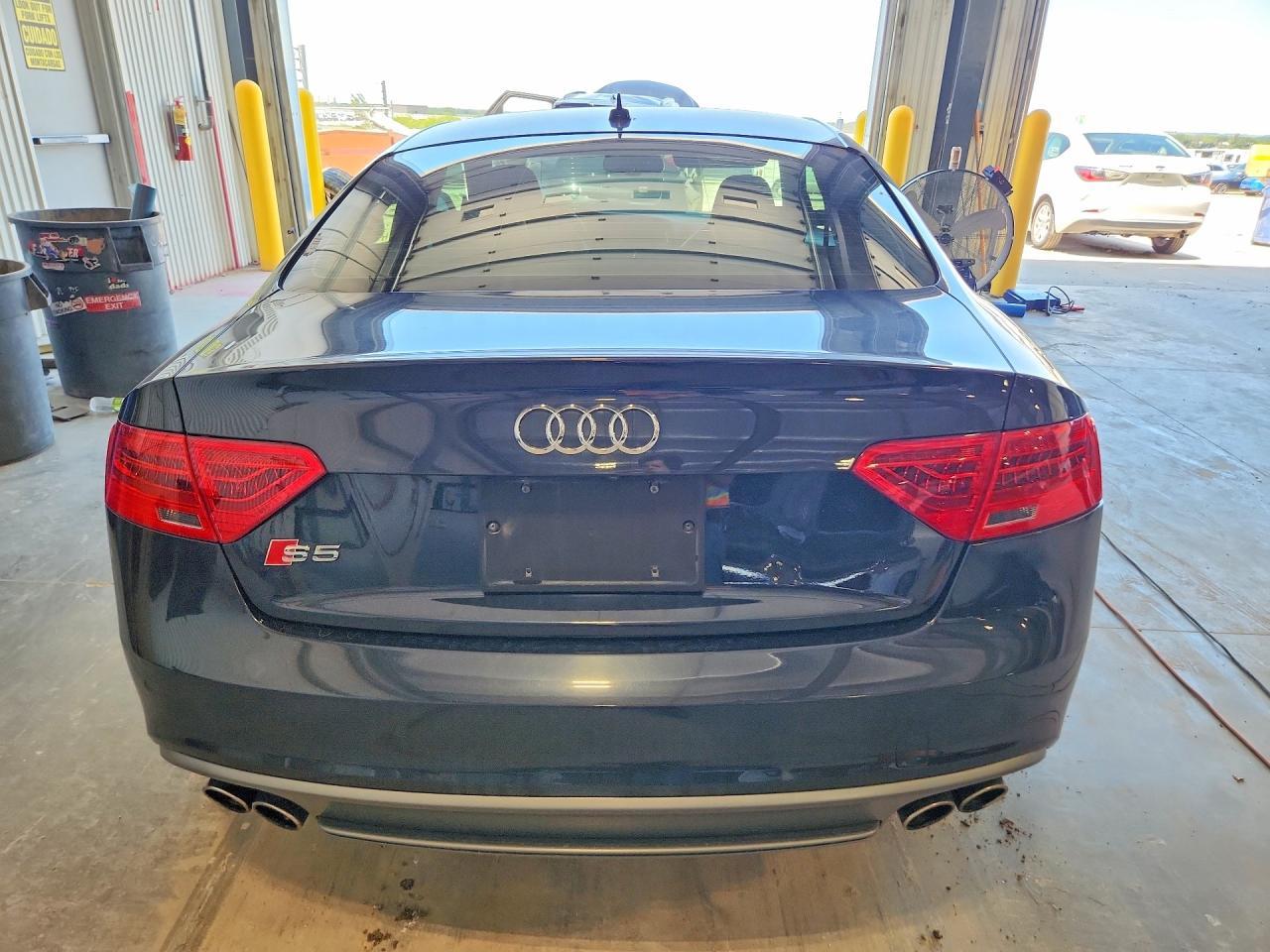 2014 AUDI S5