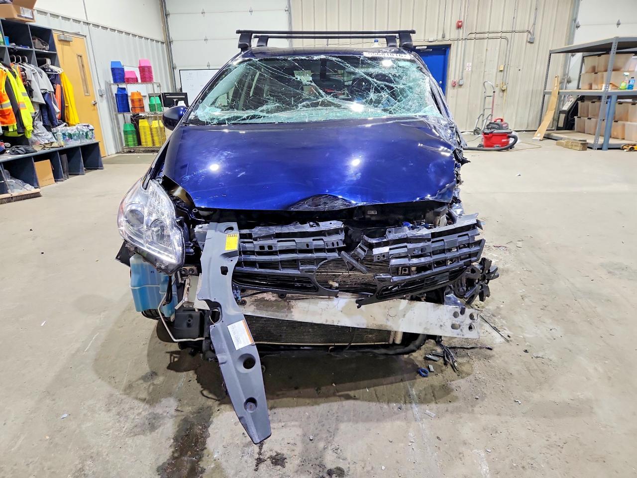 2015 TOYOTA PRIUS