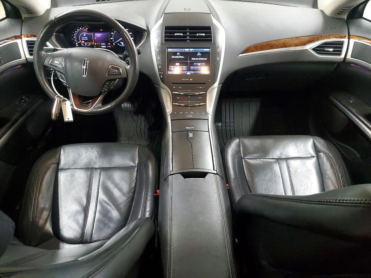 2013 LINCOLN MKZ