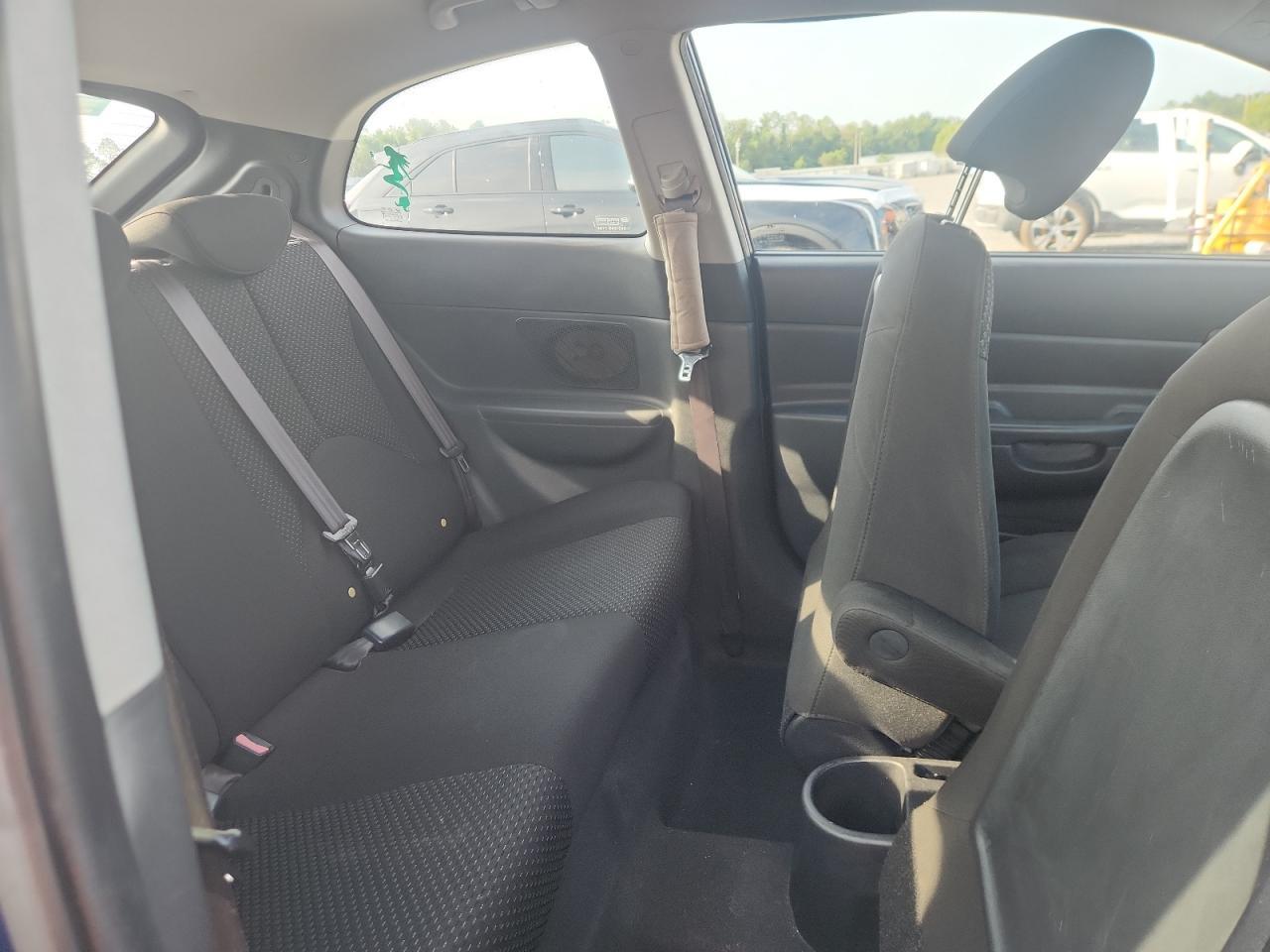2010 HYUNDAI ACCENT