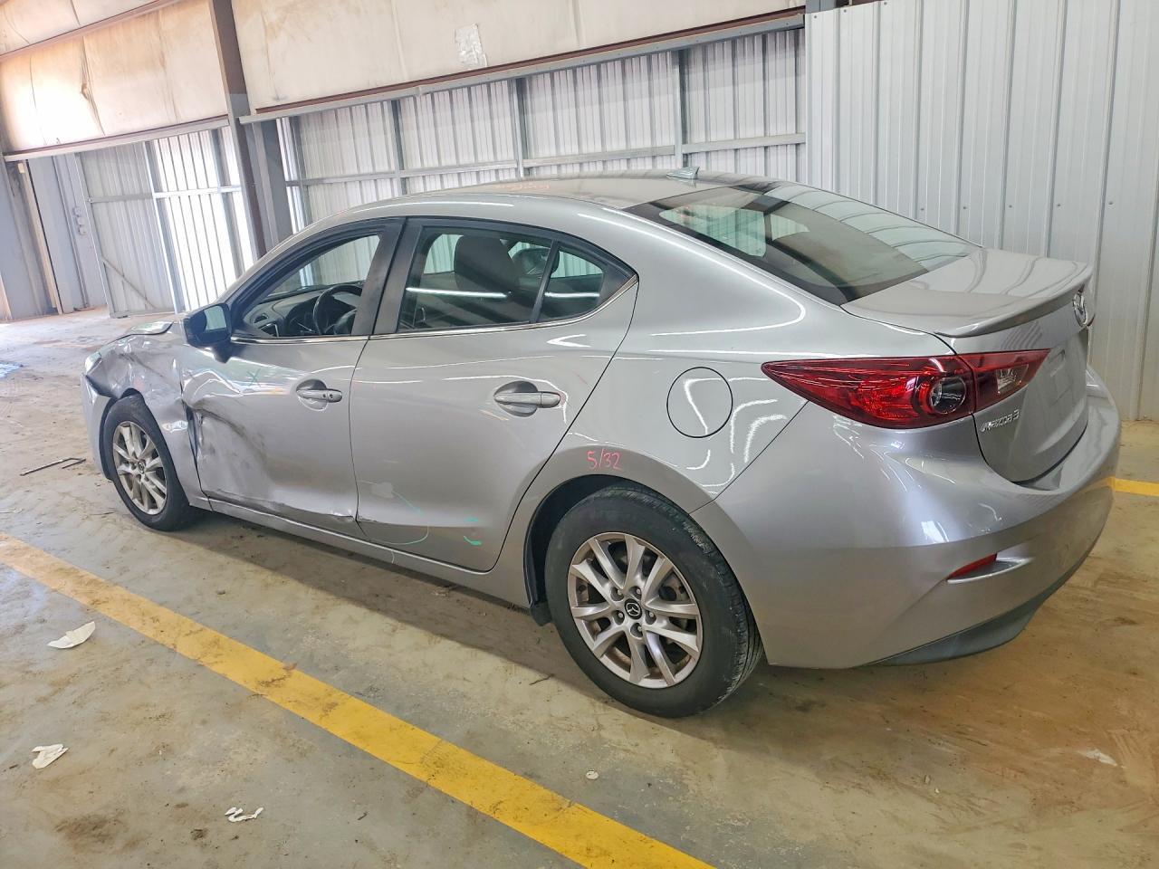 2015 MAZDA 3