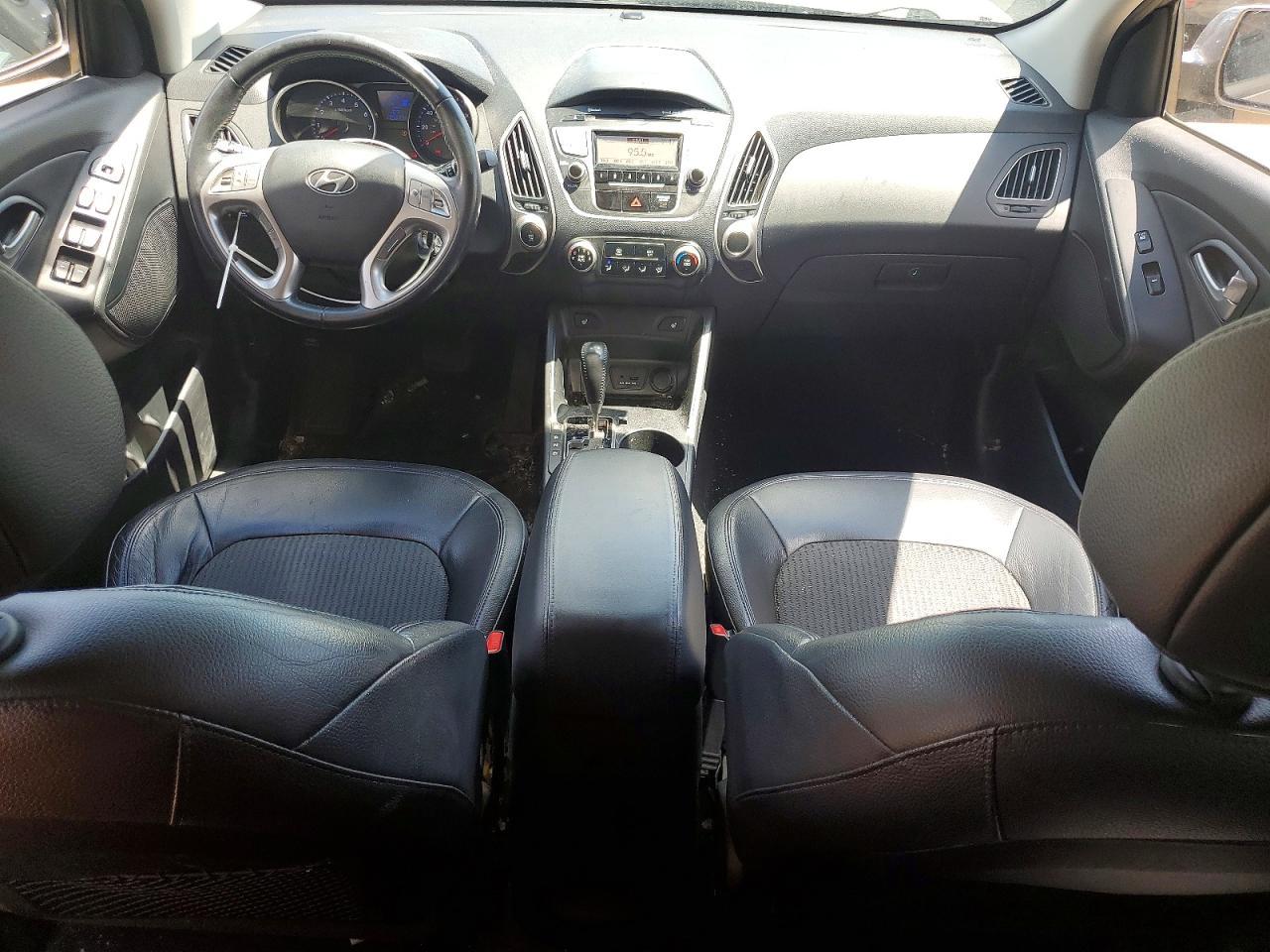 2011 HYUNDAI TUCSON