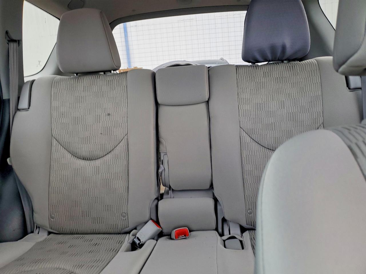 2011 TOYOTA RAV4