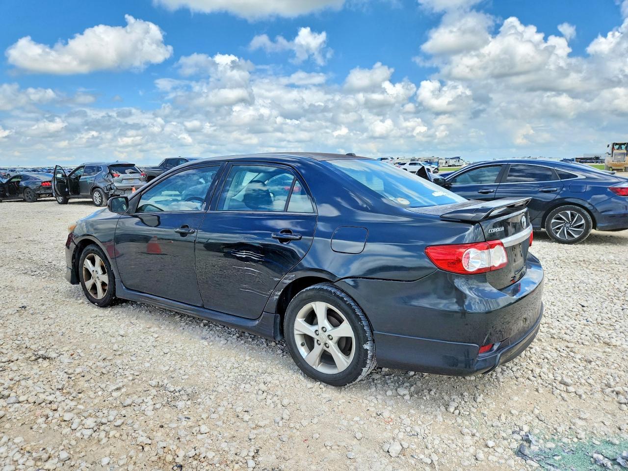 2012 TOYOTA COROLLA