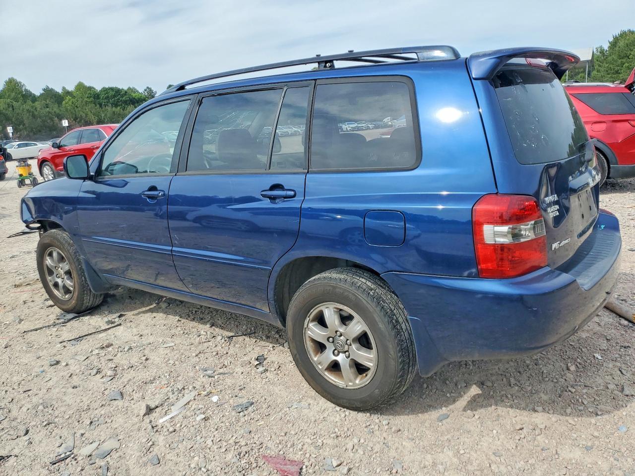 2004 TOYOTA HIGHLANDER