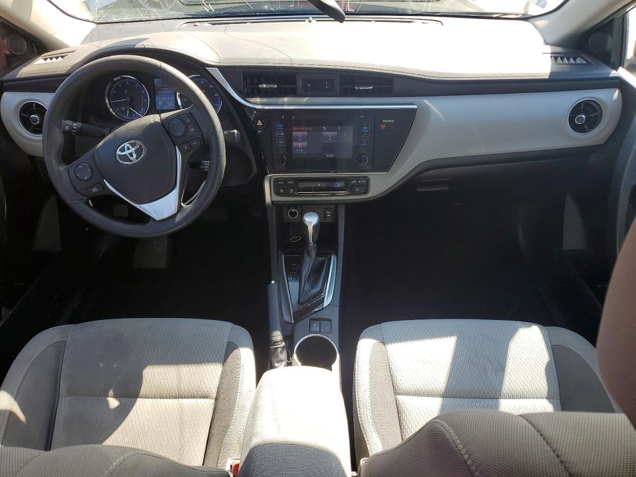 2017 TOYOTA COROLLA