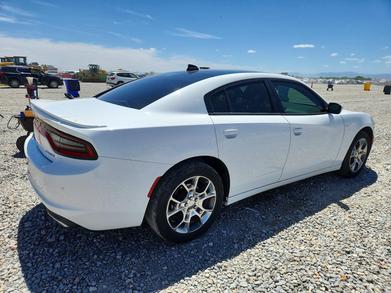 2015 DODGE CHARGER