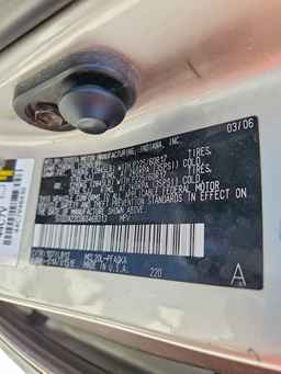 2006 TOYOTA SIENNA