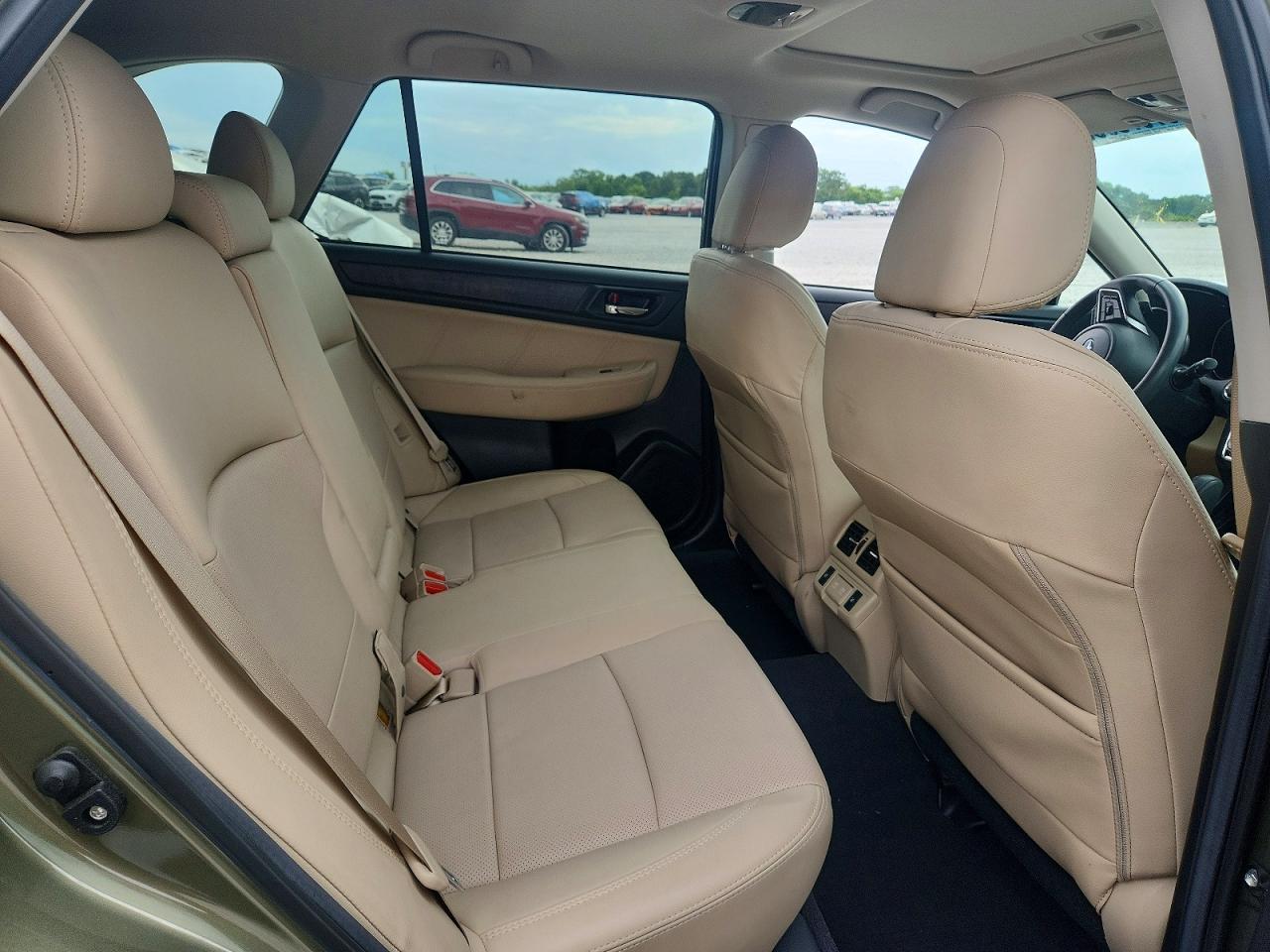 2019 SUBARU Outback