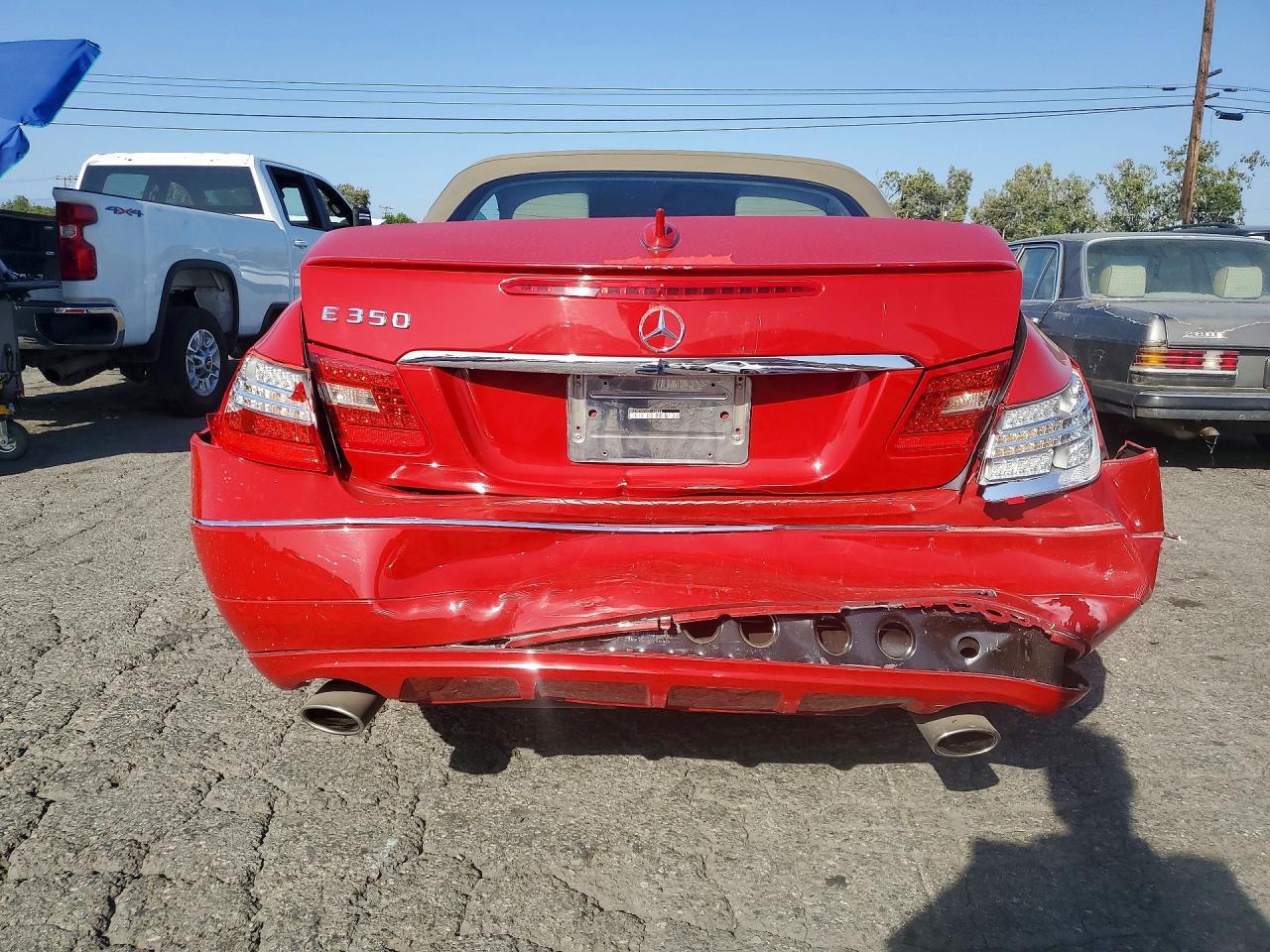 2012 MERCEDES-BENZ E-Class